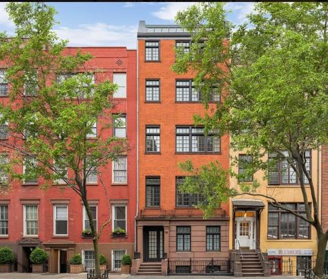 122 Waverly Place New York City NY 10011