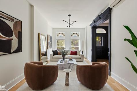 271 Decatur Street New York City NY 11233