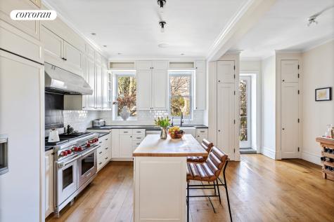 527 9th Street New York City NY 11215