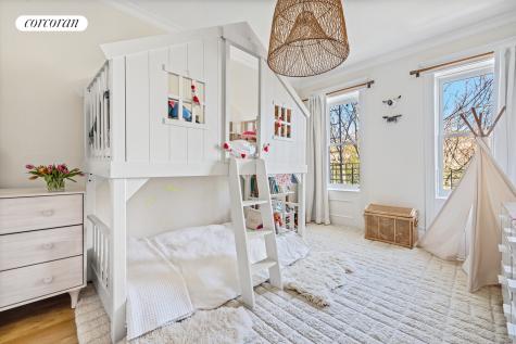 527 9th Street New York City NY 11215