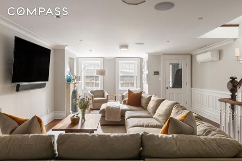 304 E 82nd Street New York City NY 10028