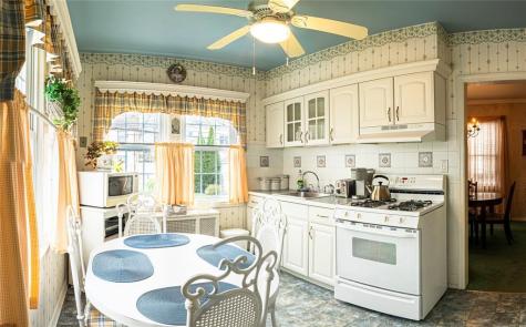 84-25 249th Street New York City NY 11426