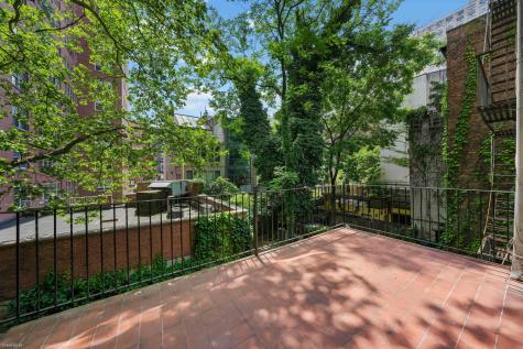 248 E 33rd Street New York City NY 10016