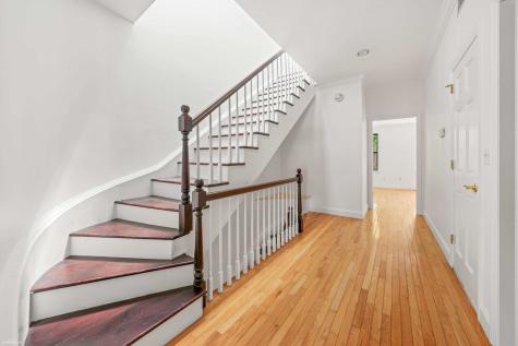 248 E 33rd Street New York City NY 10016