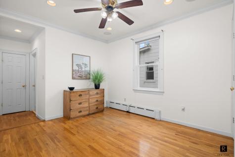551 Minnieford Avenue New York City NY 10464