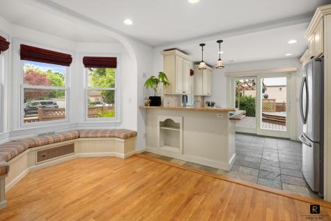 551 Minnieford Avenue New York City NY 10464