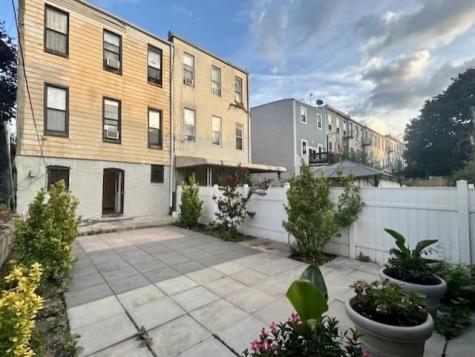 1147 Hancock Street New York City NY 11221