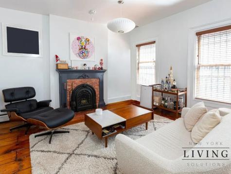 265 W 30th Street New York City NY 10001