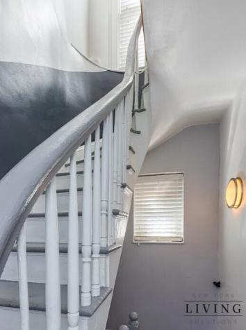 265 W 30th Street New York City NY 10001