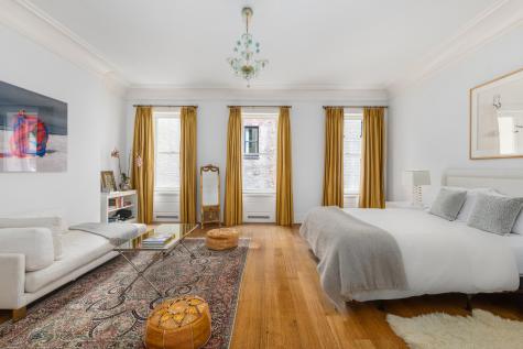 40 E 73rd Street New York City NY 10021