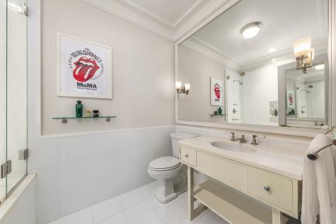 40 E 73rd Street New York City NY 10021