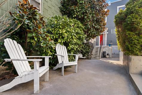 10-22 47th Avenue New York City NY 11101