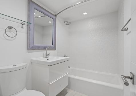 10-22 47th Avenue New York City NY 11101