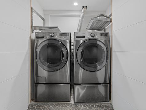 10-22 47th Avenue New York City NY 11101