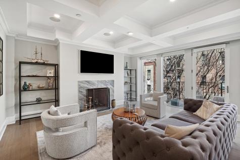 225 E 81st Street New York City NY 10028