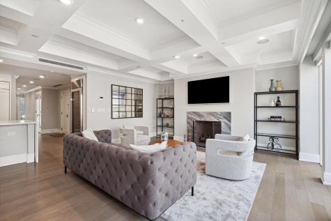 225 E 81st Street New York City NY 10028