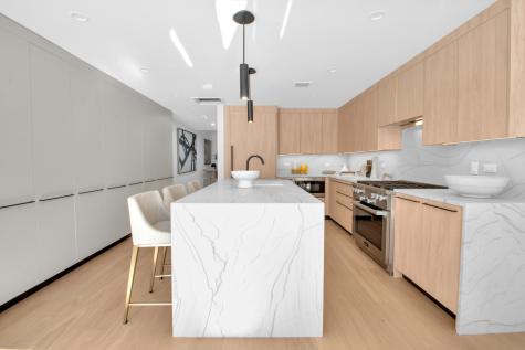 24 Huntington Street New York City NY 11231