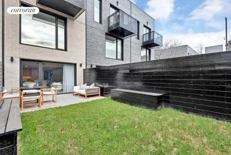 24 Huntington Street New York City NY 11231