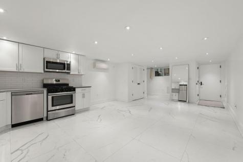 161a Diamond Street New York City NY 11222