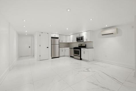 161a Diamond Street New York City NY 11222