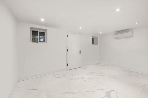 161a Diamond Street New York City NY 11222