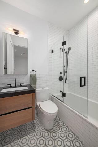 161a Diamond Street New York City NY 11222