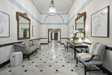 155 E 72nd Street New York City NY 10021