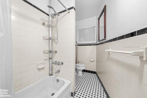 319 Mac Donough Street New York City NY 11233