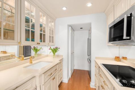 137 E 36th Street New York City NY 10016