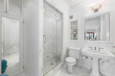 137 E 36th Street New York City NY 10016