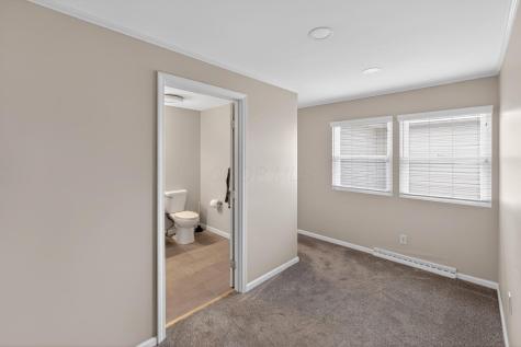 307 Harcourt Road Mount Vernon OH 43050
