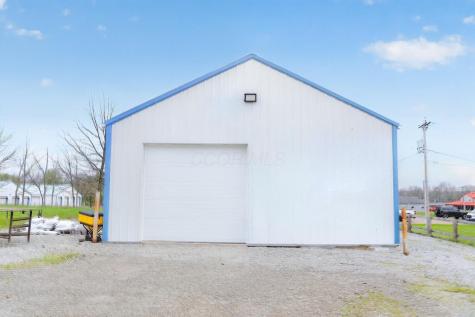 307 Harcourt Road Mount Vernon OH 43050
