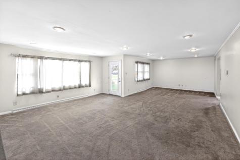 307 Harcourt Road Mount Vernon OH 43050