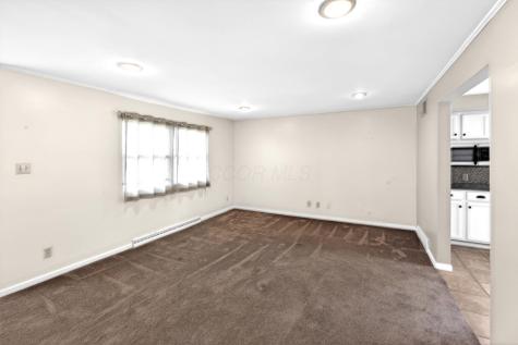 307 Harcourt Road Mount Vernon OH 43050