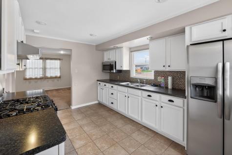 307 Harcourt Road Mount Vernon OH 43050