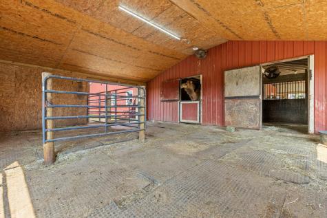 3020 Township Road 190 Fredericktown OH 43019