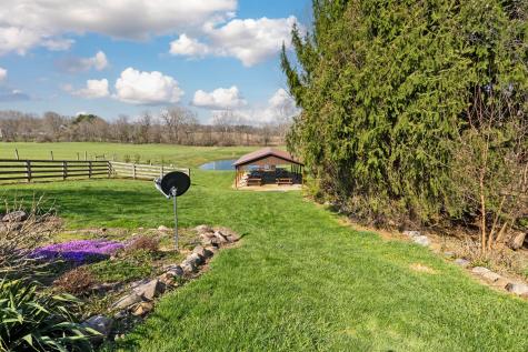 3020 Township Road 190 Fredericktown OH 43019