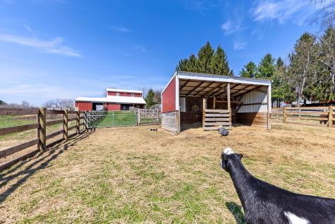 3020 Township Road 190 Fredericktown OH 43019