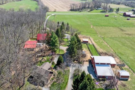 3020 Township Road 190 Fredericktown OH 43019