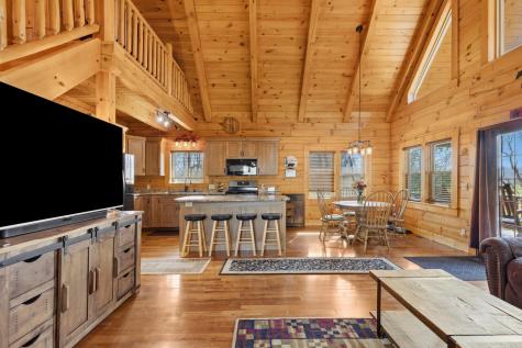 3020 Township Road 190 Fredericktown OH 43019
