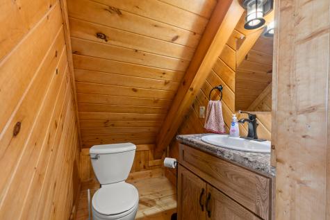 3020 Township Road 190 Fredericktown OH 43019