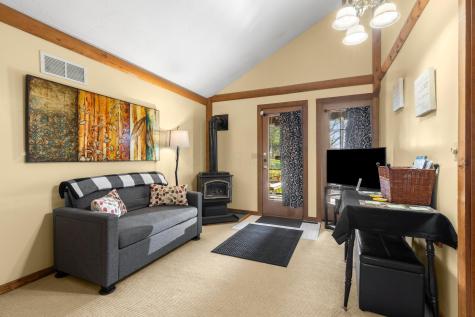 3020 Township Road 190 Fredericktown OH 43019