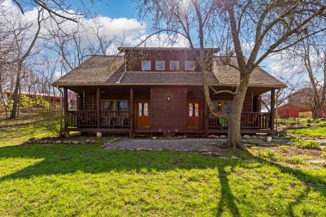 3020 Township Road 190 Fredericktown OH 43019