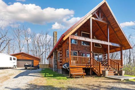 3020 Township Road 190 Fredericktown OH 43019