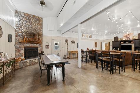 3020 Township Road 190 Fredericktown OH 43019