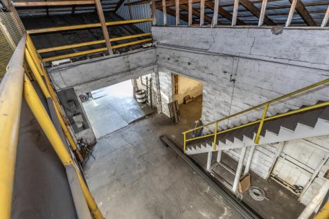 283 N Main Street Fredericktown OH 43019