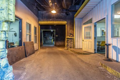 283 N Main Street Fredericktown OH 43019