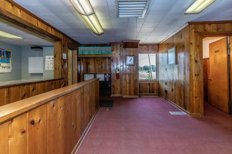 283 N Main Street Fredericktown OH 43019