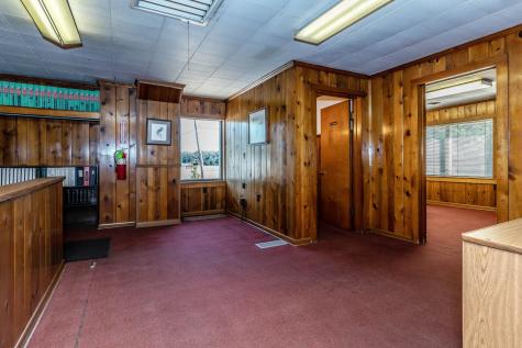 283 N Main Street Fredericktown OH 43019