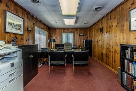 283 N Main Street Fredericktown OH 43019